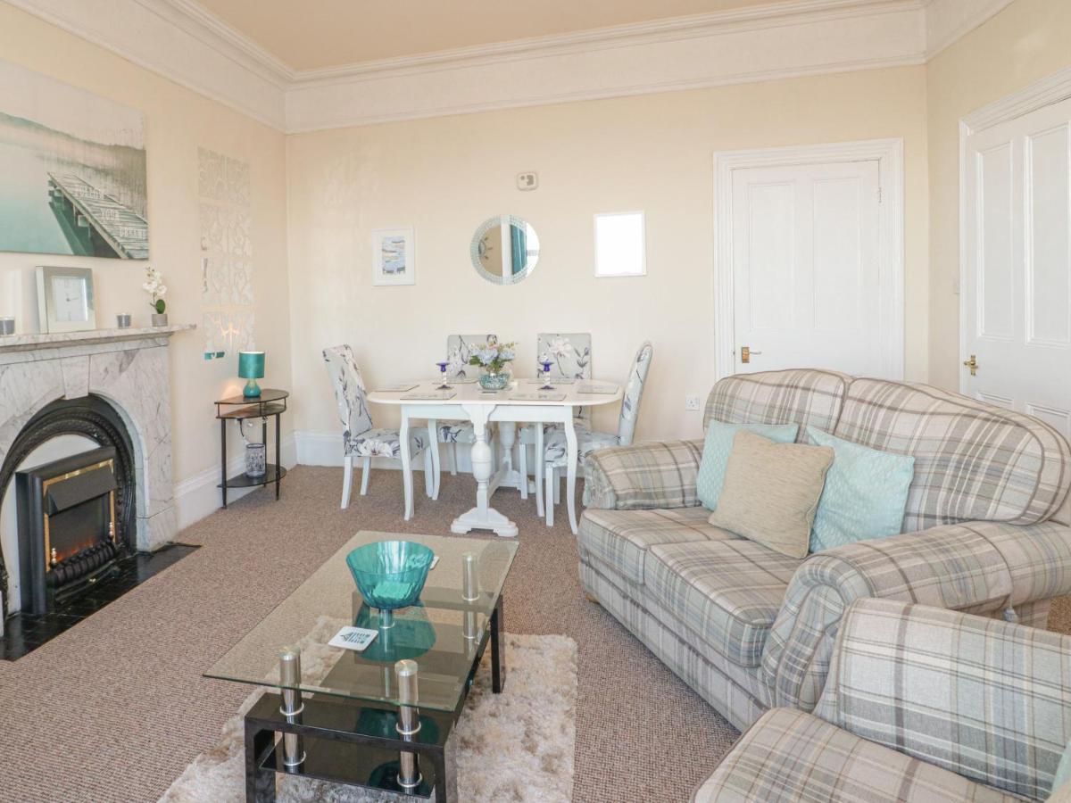 Penmaen-mawrLlys Madoc, First Floor Flat公寓 外观 照片